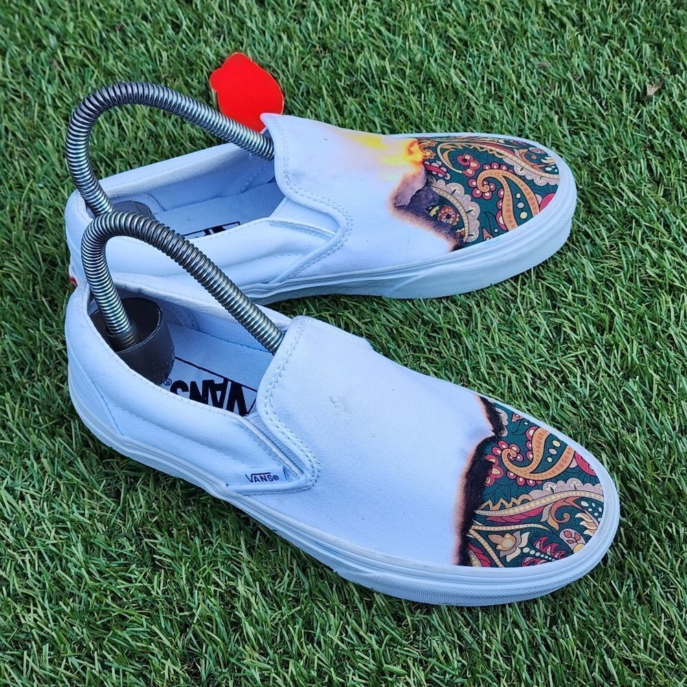 VANS Off The Wall - Women's Sneakers - SIZE 5.5